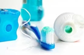 escova dental