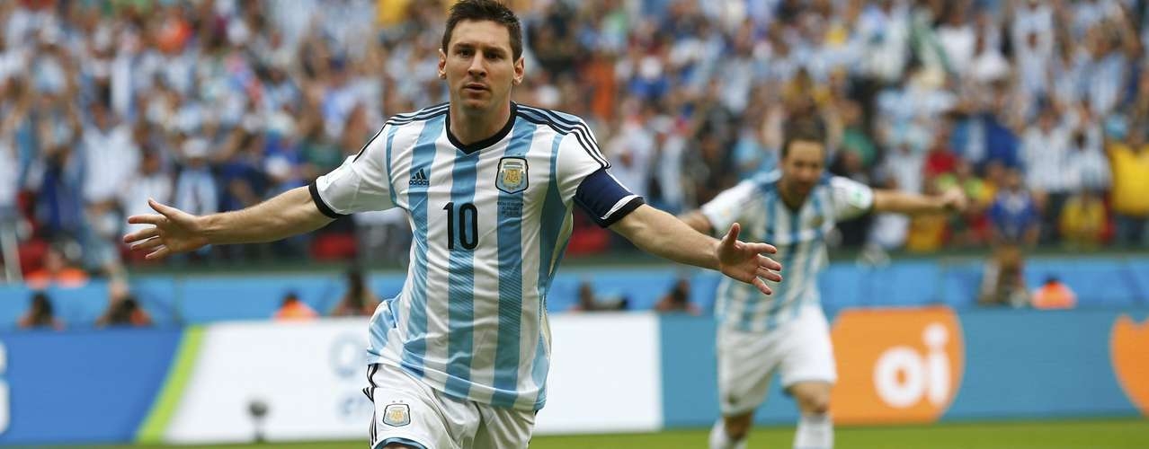 Messi abre o placar para a Argentina, contra a Bósnia, no Estádio Beira-Rio, em Porto Alegre