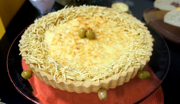 Torta de cebola e queijo