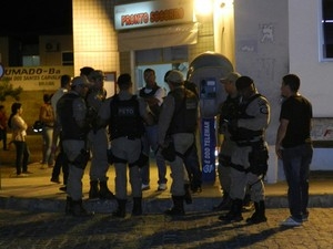 Quatro pessoas morreram em confronto com a polícia na noite de segunda-feira, em Brumado
