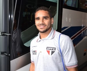 Douglas pode gerar mais dinheiro ao  São Paulo