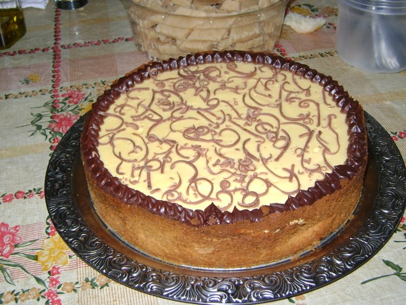 Torta Mousse de limão com chocolate