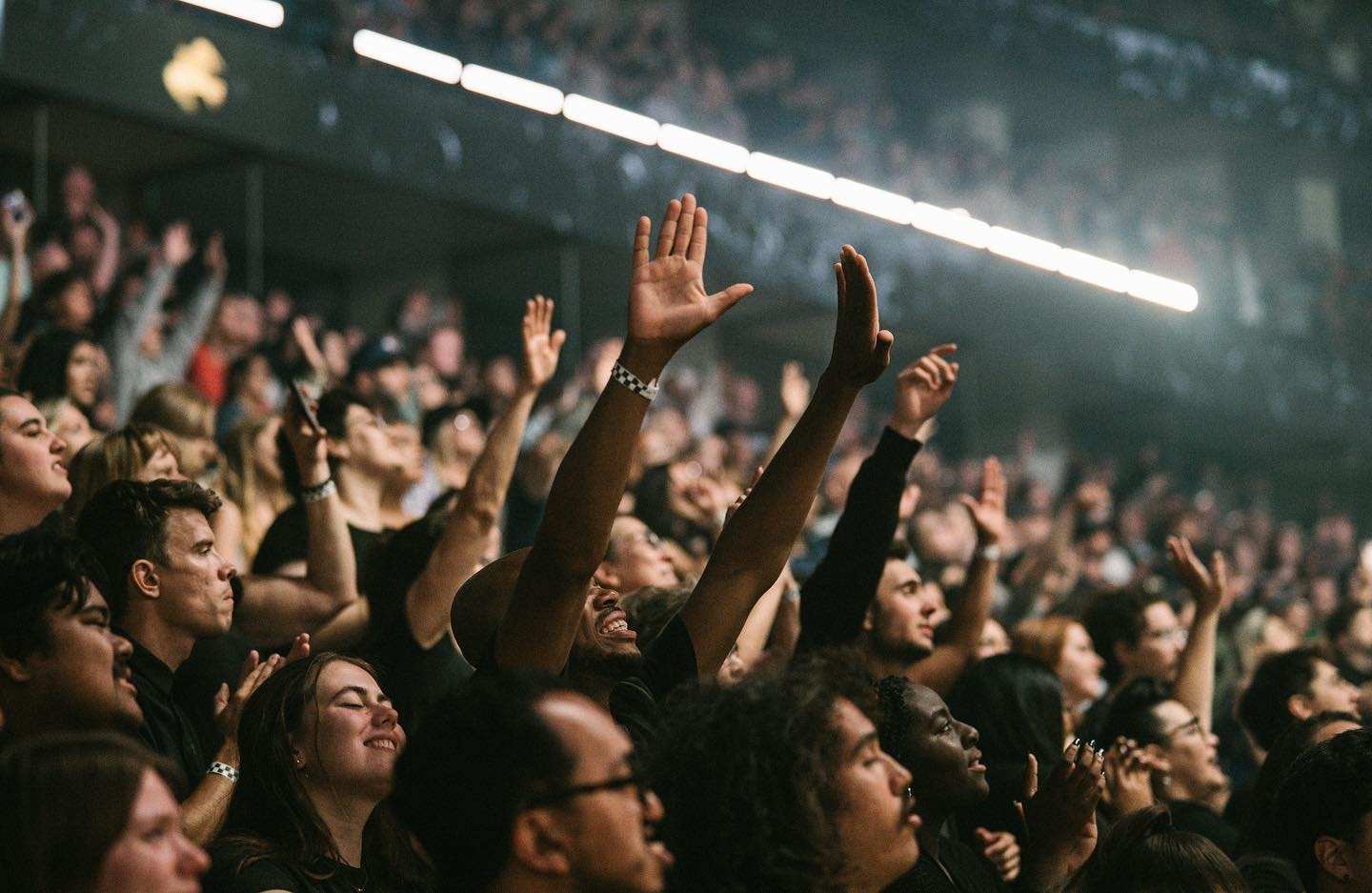 Mais De Pessoas Aceitam Jesus Em Cruzada Na Calif Rnia Guiame