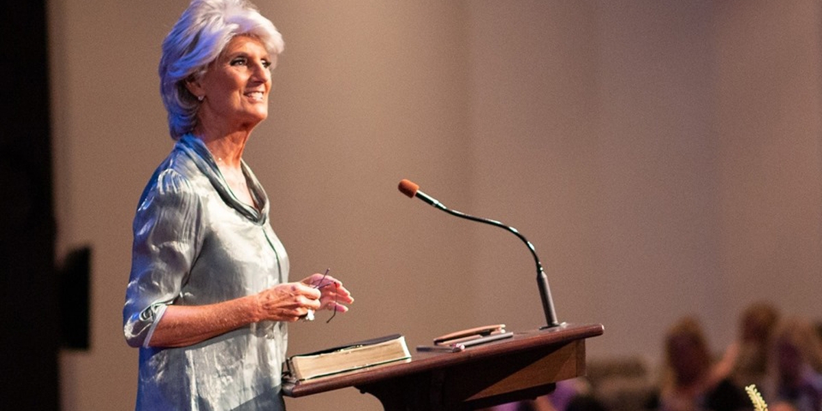 Anne Graham evangeliza hospital durante seu tratamento de câncer ...
