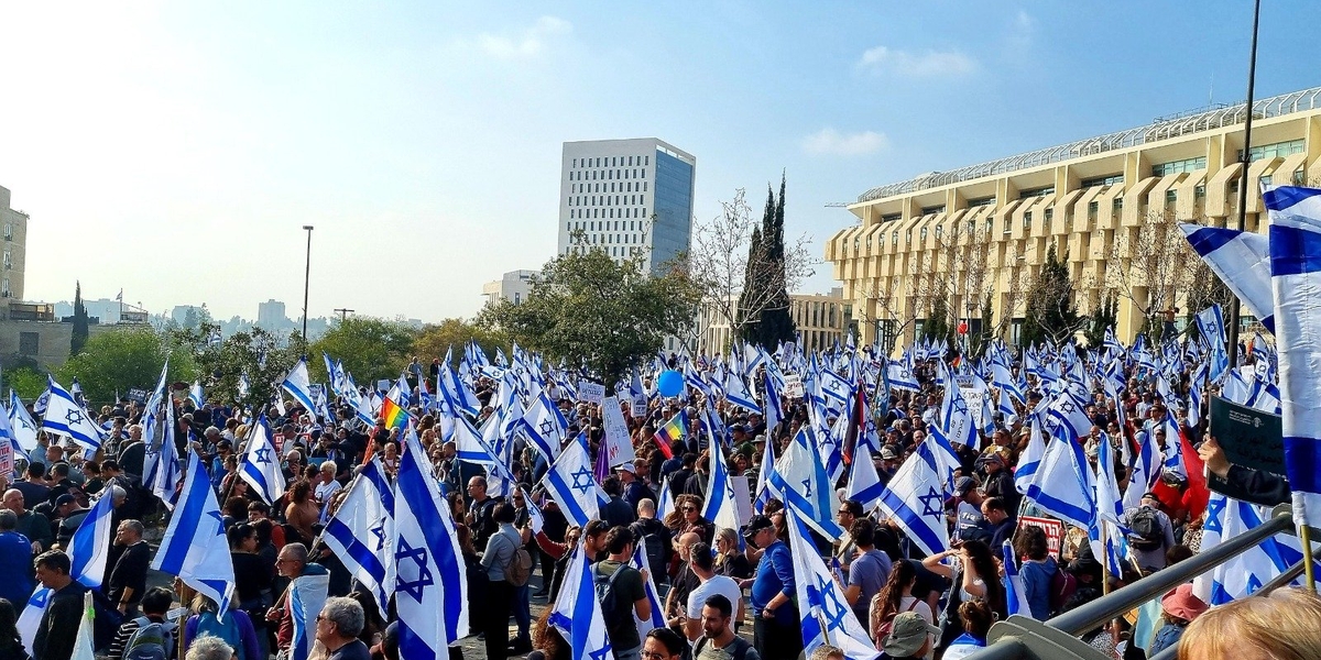protestos em israel entenda por que milhares têm saído às ruas no país