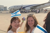Cristãos da Coreia do Sul ajudam judeus no processo de aliyah em Israel. (Foto: One New Man Family)