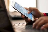 Uso de smartphone pode prejudicar a vista
