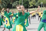 Confira as fotos do Flash Mob de dança em prol da paz na Copa