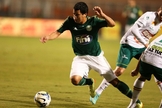 Mendieta fez o primeiro gol do Palmeiras no confronto do Pacaembu