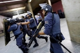 Policiais tentam abrir estação Ana Rosa do metrô no 5° dia de greve