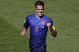 Van Persie comemora segundo gol da Holanda no jogo contra a Austrália, pela segunda rodada da Copa do Mundo de 2014