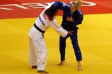 Rafaela Silva na luta pela medalha de bronze contra a francesa Automne Pavia