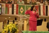 "Como igreja nos colocamos em posição de guerra", diz Valnice Milhomens sobre eleições