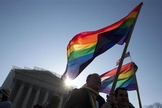 379 empresas apresentaram um documento na Suprema Corte dos Estados Unidos, pressionando o fim da proibição do casamento gay.