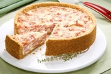 Torta de mortadela com queijo
