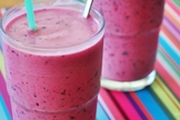 Milkshake de morango e kiwi