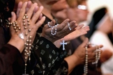 O número de sacerdotes católicos tem sofrido um grande declínio ao longo dos anos.