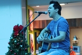 Veja as fotos do Pocket-Show de Regis Danese em Fortaleza (CE)