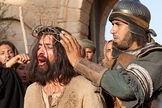 A série tem chamado a atenção pela grande diversidade étnica em seu elenco e também pelo fato do ator que interpreta Jesus ter origens muçulmanas.