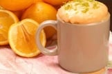 Bolo de laranja na caneca