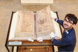 O Codex Giga, conhecido como "Bíblia do Diabo", é o maior manuscrito medieval do mundo, com 74 kg e quase 1 metro de comprimento. 