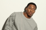 O rapper cristão Lecrae exortou a igreja a fazer mais do que apenas perdoar o ataque. (Reprodução/ Reach Records)