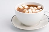 Café com marshmallow