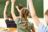 Alunos de escolas públicas são obrigados a recitar que "Alá é o único Deus". (Foto: WND)