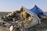 O avião caiu na península do Sinai 23 minutos após a decolagem. Não houve sobreviventes. (Foto: EPA)