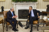 O presidente americano Obama recebeu o premiê israelense Benjamin Netanyahu na Casa Branca. (Foto: AFP Photo/Saul Loeb)