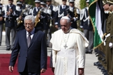 Presidente da Autoridade Nacional Palestiniana Mahmoud Abbas e Papa Francisco. (Foto: Reprodução/ If You Only News)
