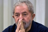 Apesar do mandado de condução coercitiva, Lula não chegou a ser preso. (Imagem: Publico.pt)