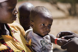 Médicos cristãos salvam a vida de mais de 4 mil bebês em comunidade muçulmana. (Foto: Reprodução/Health Media International)