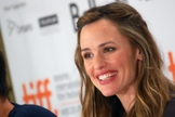 Jennifer Garner é conhecida por estrelar o filme “De repente 30” e interpretar Elektra em “Demolidor”. (Foto: Wikipedia/Karon Liu)