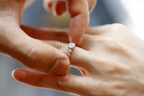 As experiências do passado — especialmente as que se tratam de amor, sexo e crianças — estão associadas a futura felicidade conjugal. (Foto: Reuters)