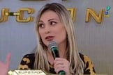 Andressa Urach foi convidada a participar do programa Superpop na última quarta-feira, 30. (Imagem: Reprodução / Youtube)