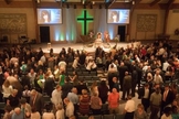 O culto memorial para Christina Grimmie aconteceu em sua igreja casa em Nova Jersey. (Foto: Reuters).