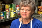 Sheila está determinada a ajudar a levantar fundos para a reforma da cozinha. (Foto: Reprodução).