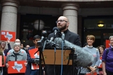 Pastor S. David Wynn participa de manifestação LGBT, no Texas. (Foto: Facebook/Agape MCC)