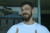 O menino salvo por Adams era Daniel, filho de um dos missionários.  (Foto: Reprodução).