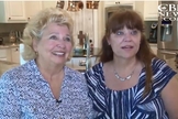 Donna Pavey (esquerda) e Sharon Glidden (direita), mãe e filha, respectivamente. (Imagem: CBN News)