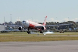 O Airbus A330 sofreu fortes abalos após um problema técnico neste domingo (25). (Foto: Reprodução)