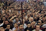 Cristãos coptas participam de manifestação pacífica no Egito. (Foto: Never Again Canada)