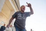 Pastor Rusty Thomas é conhecido por seus posicionamentos contra o aborto. (Foto: Slate)