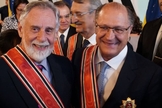 O pastor Carlos Alberto Bezerra recebeu de Alckmin a mais alta honraria de São Paulo. (Foto: Divulgação)