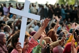 Cristãos sofrem grande perseguição em países, como o Paquistão. (Foto: Christians in Pakistan)