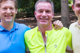Três dias depois de ter feito uma cirurgia na coluna, Otto deu seus primeiros passos. (Foto: Reprodução).