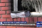 A Bíblia foi encontrada intacta após o incêndio, em Louisiana, EUA. (Imagem: Knoe TV)