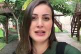 Andressa falou sobre cada etapa que ela enfrentou antes de ser batizada no Espírito. (Foto: Reprodução/YouTube)