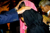 A perseguição religiosa se estende aos filhos dos cristãos que não podem ir à escola e nem mesmo brincar nas praças. (Foto: Reprodução).